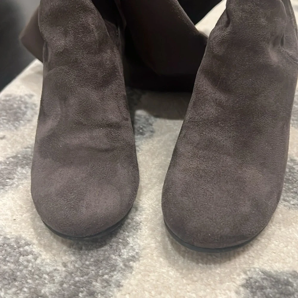 Brown Over the Knee Boots with Chunky Heel